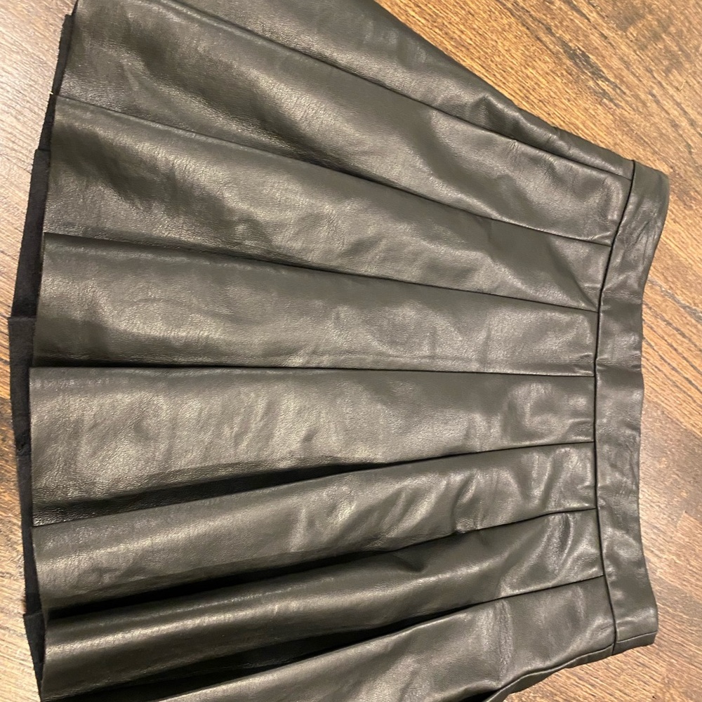 Aritzia leather mini pleated skirt